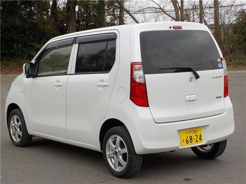 WAGON R
