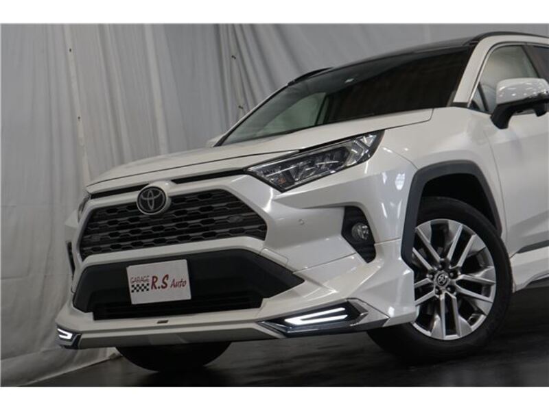 RAV4
