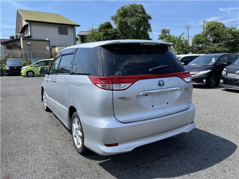 ESTIMA HYBRID