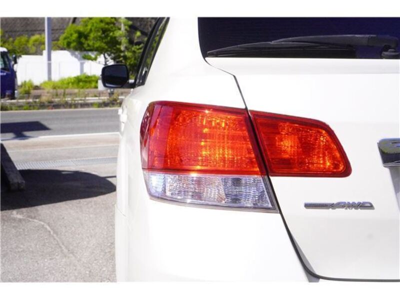 LEGACY B4