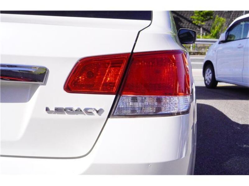 LEGACY B4