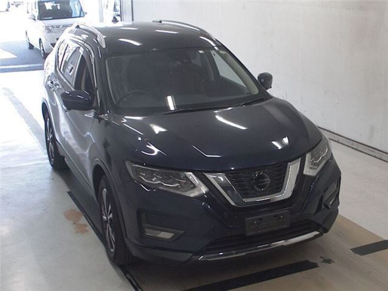 X-TRAIL-0