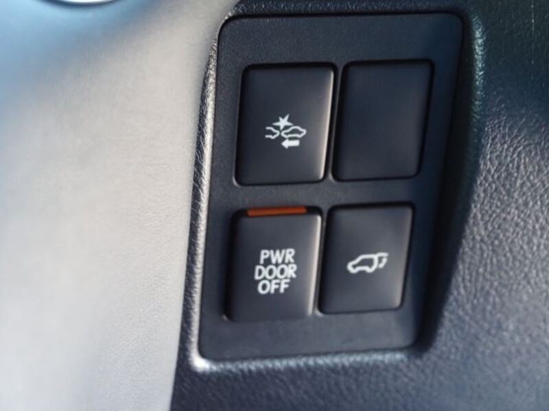 LX