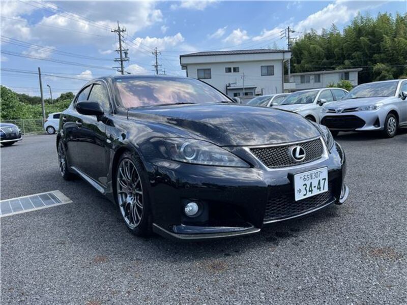 LEXUS IS