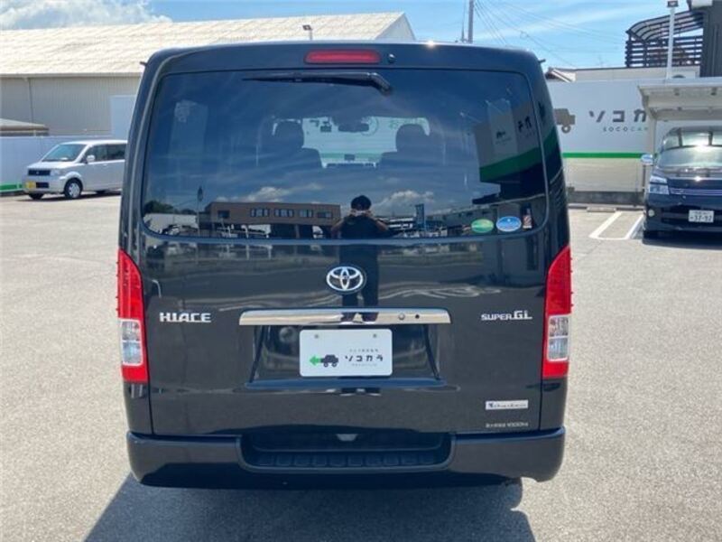 HIACE VAN