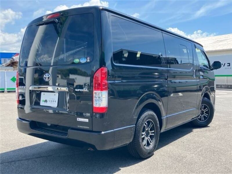 HIACE VAN