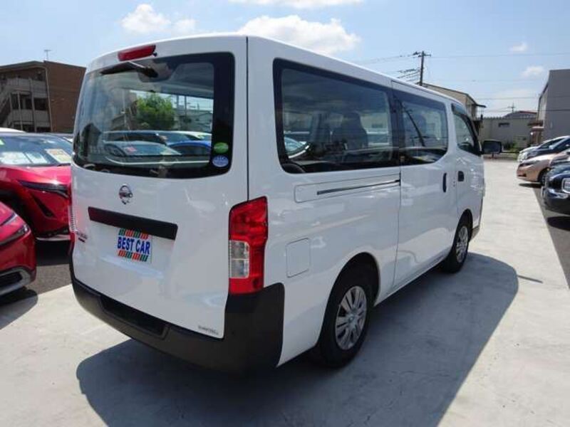 NV350 CARAVAN