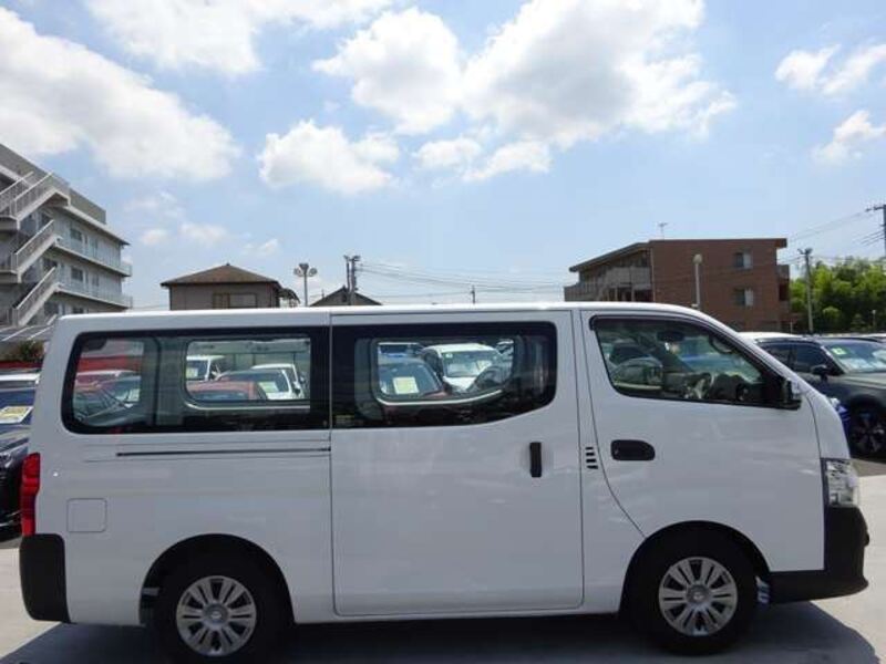 NV350 CARAVAN
