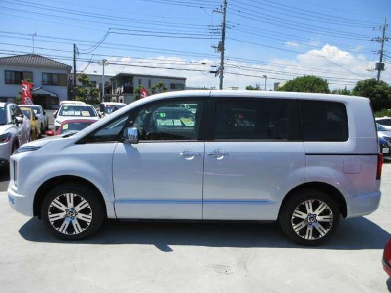 DELICA D5