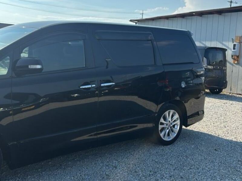 VELLFIRE
