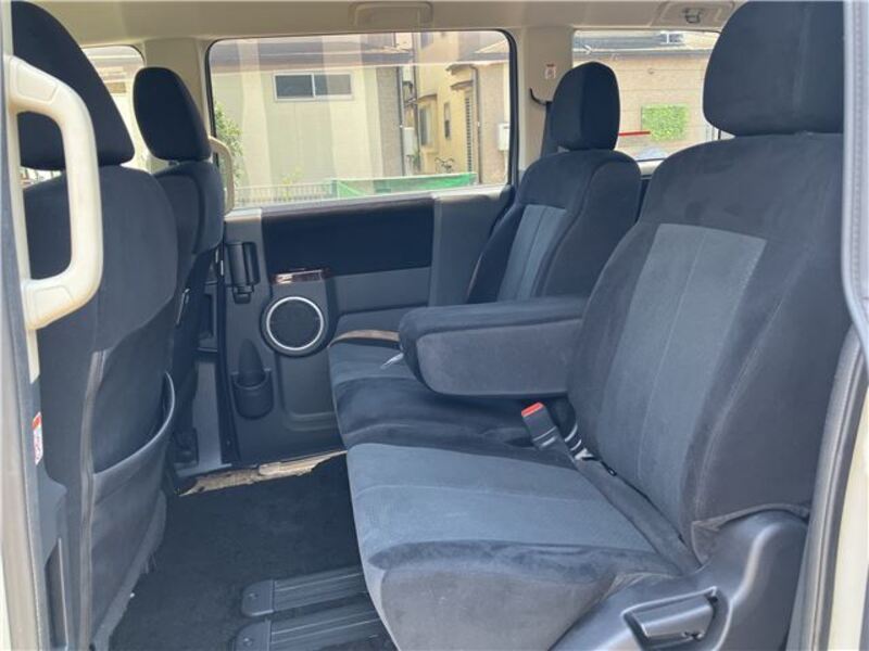 DELICA D5