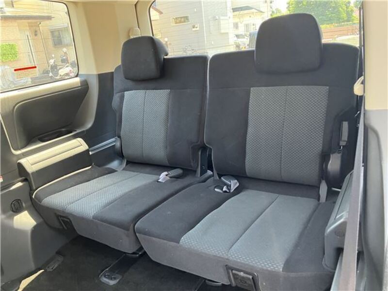 DELICA D5