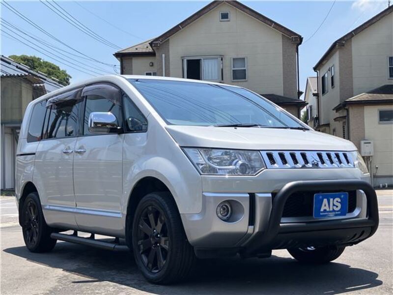 DELICA D5