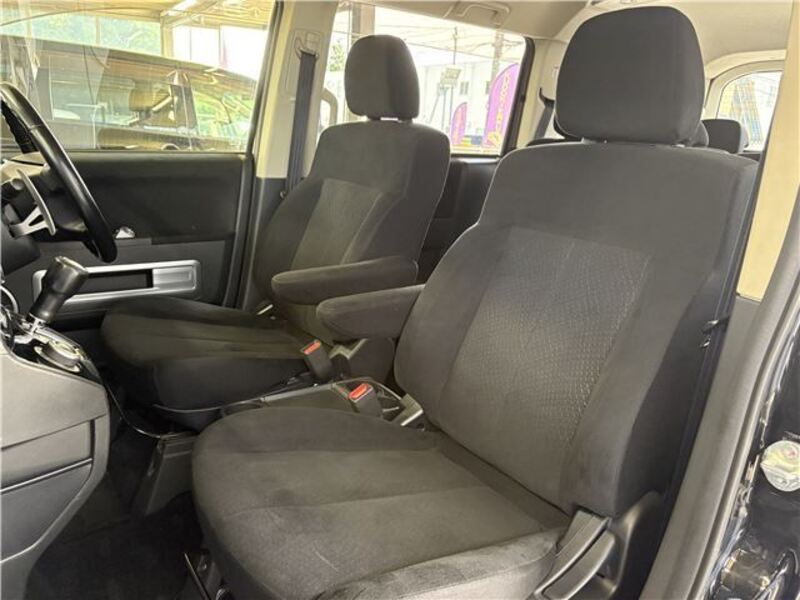 DELICA D5