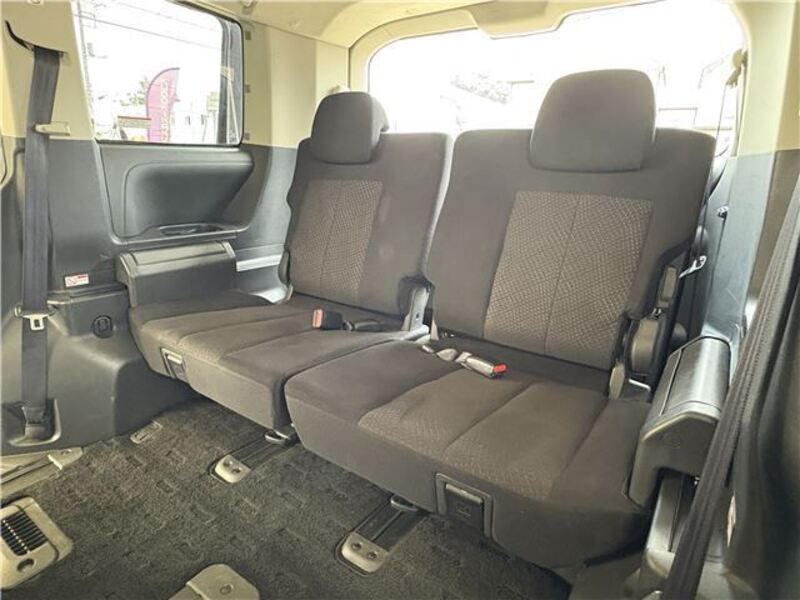 DELICA D5