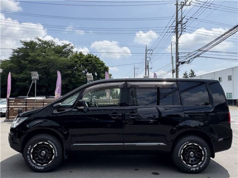 DELICA D5