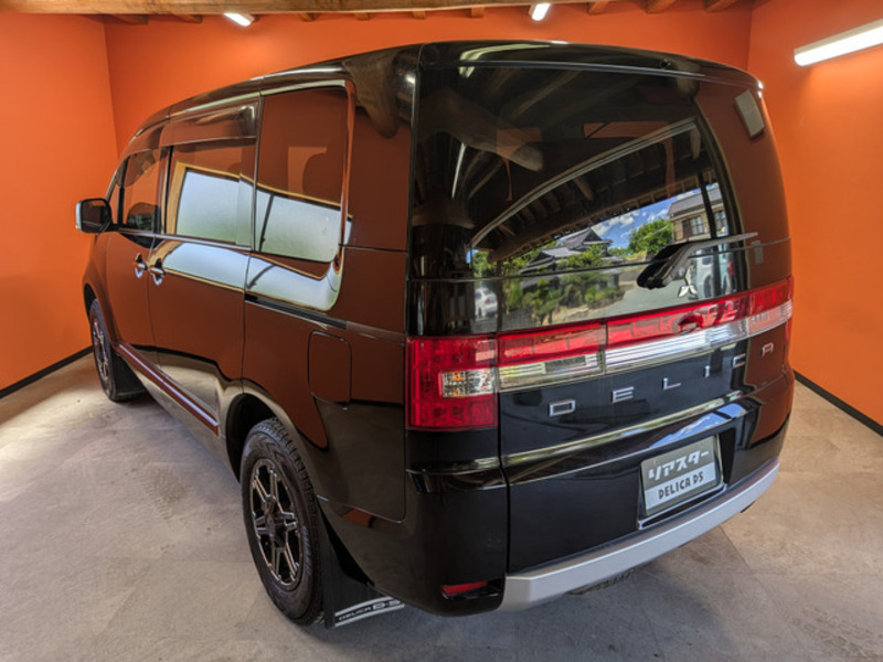 DELICA D5