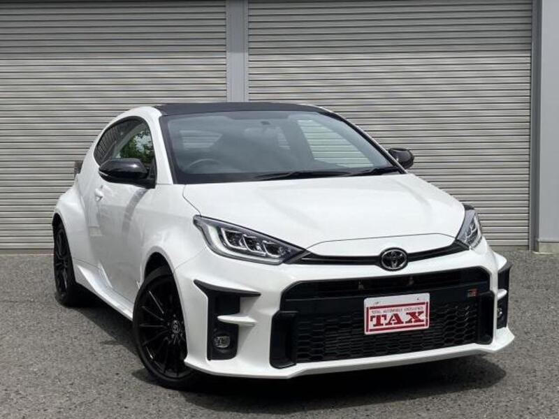 GR YARIS