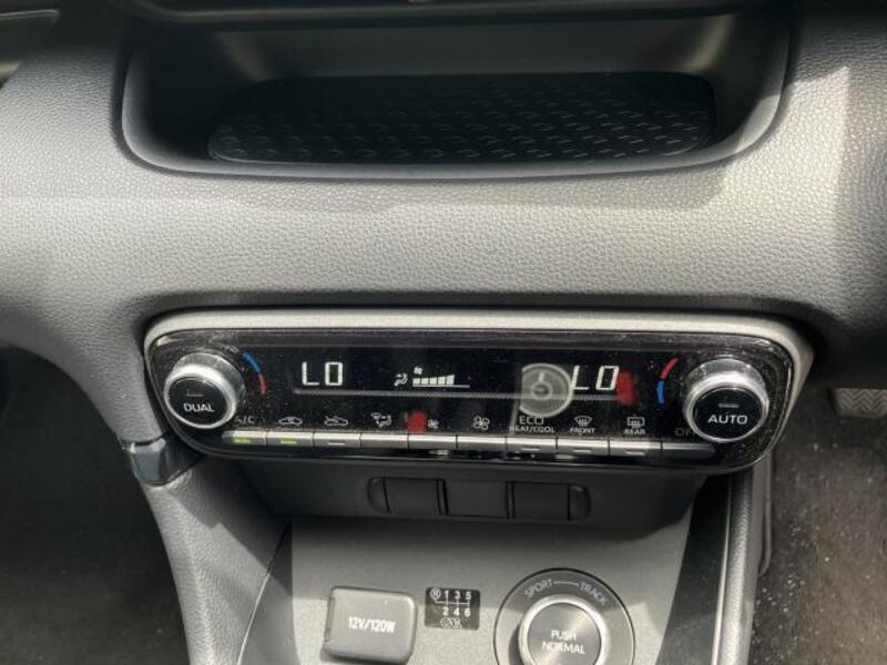 GR YARIS