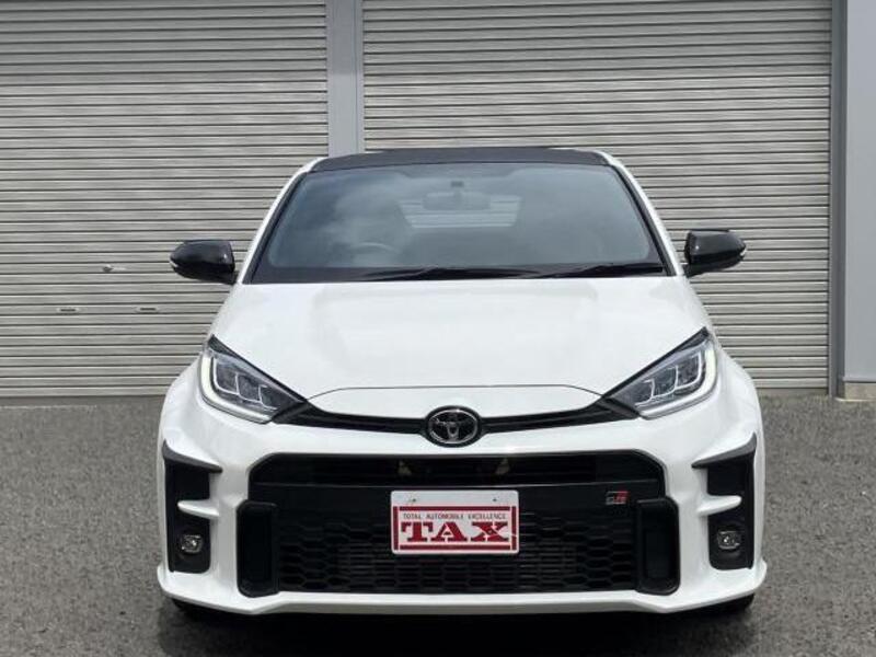 GR YARIS