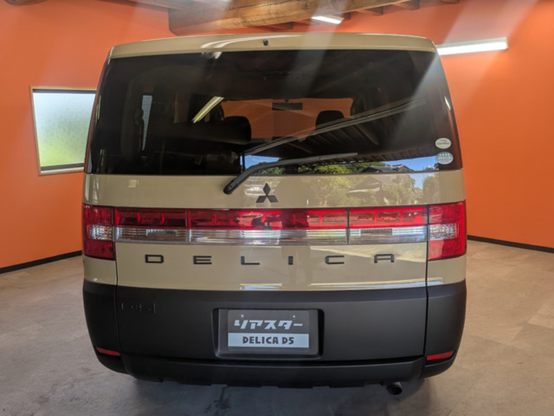 DELICA D5