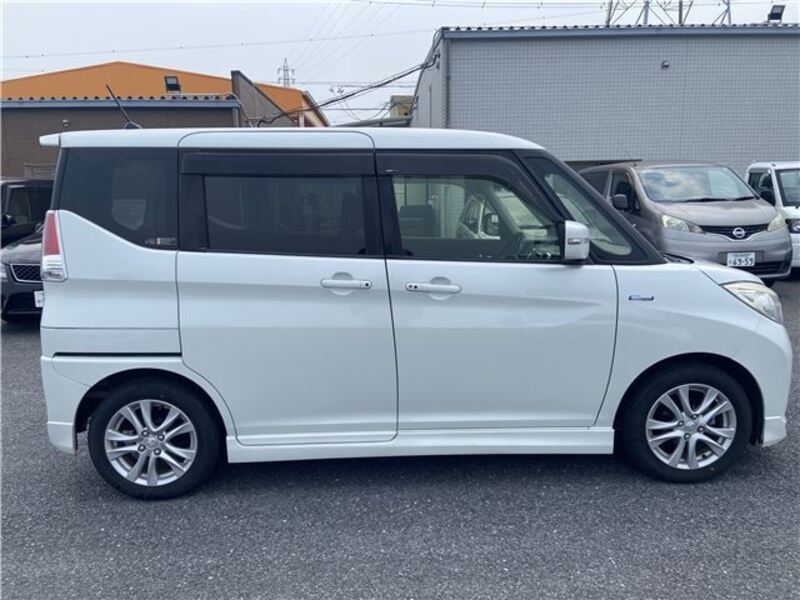 DELICA D2