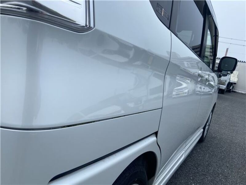DELICA D2