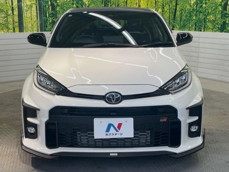GR YARIS