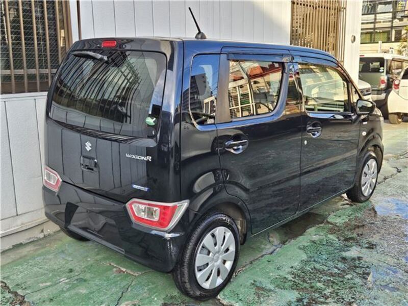 WAGON R