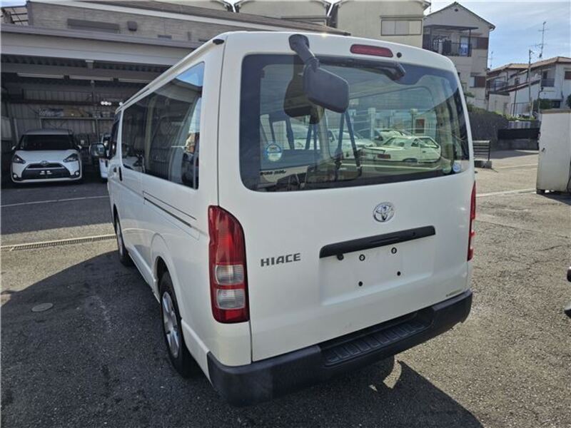 HIACE VAN