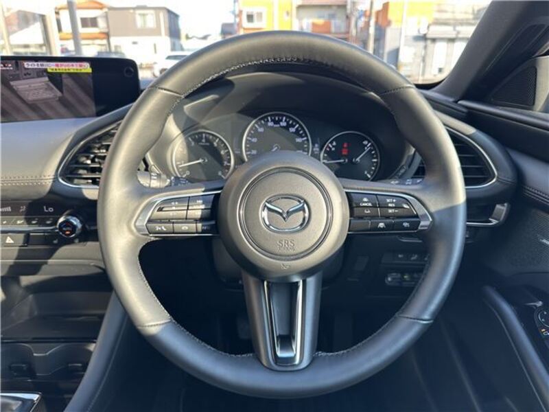 MAZDA3