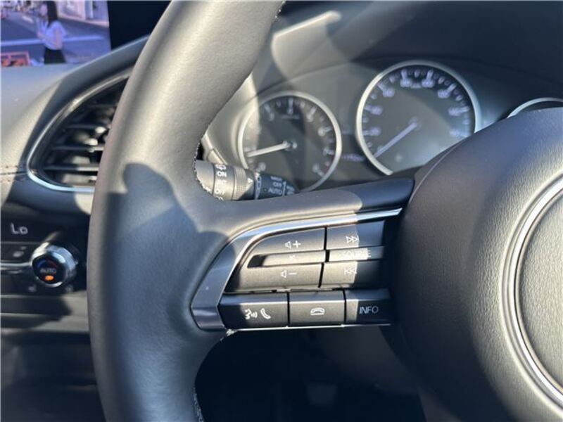 MAZDA3