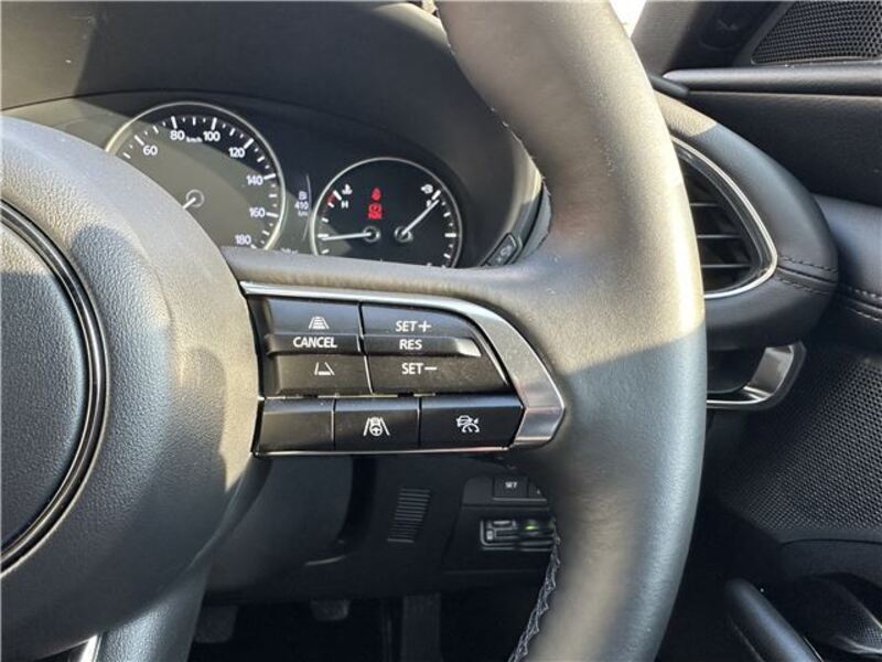 MAZDA3
