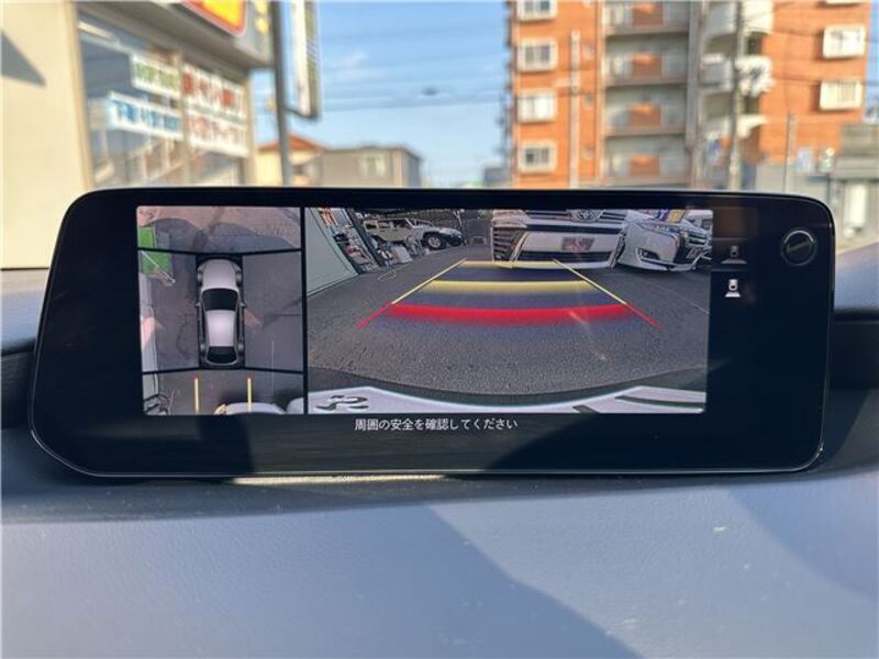 MAZDA3