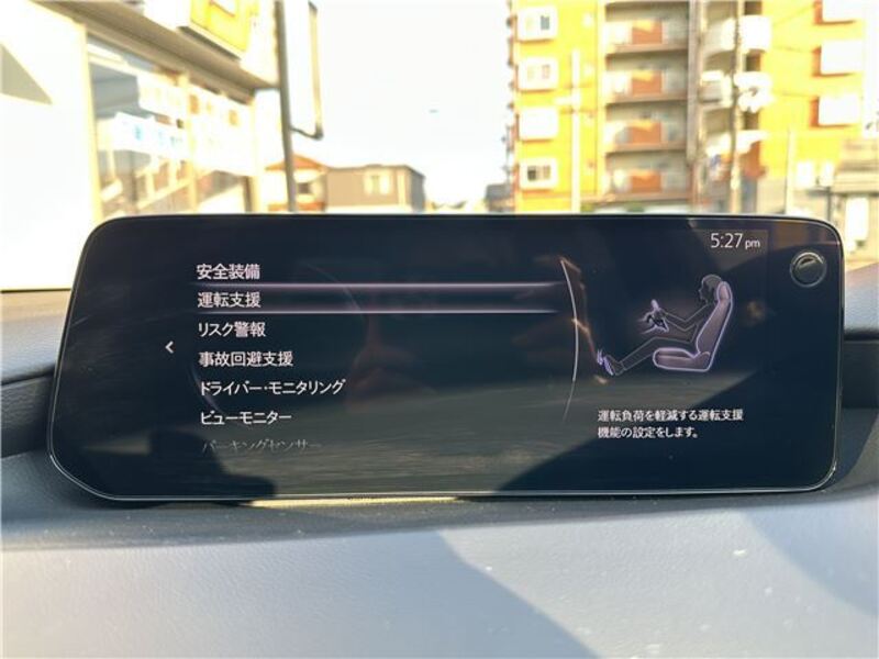 MAZDA3