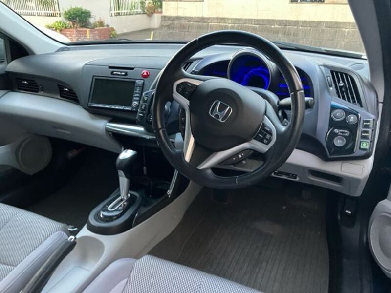 CR-Z