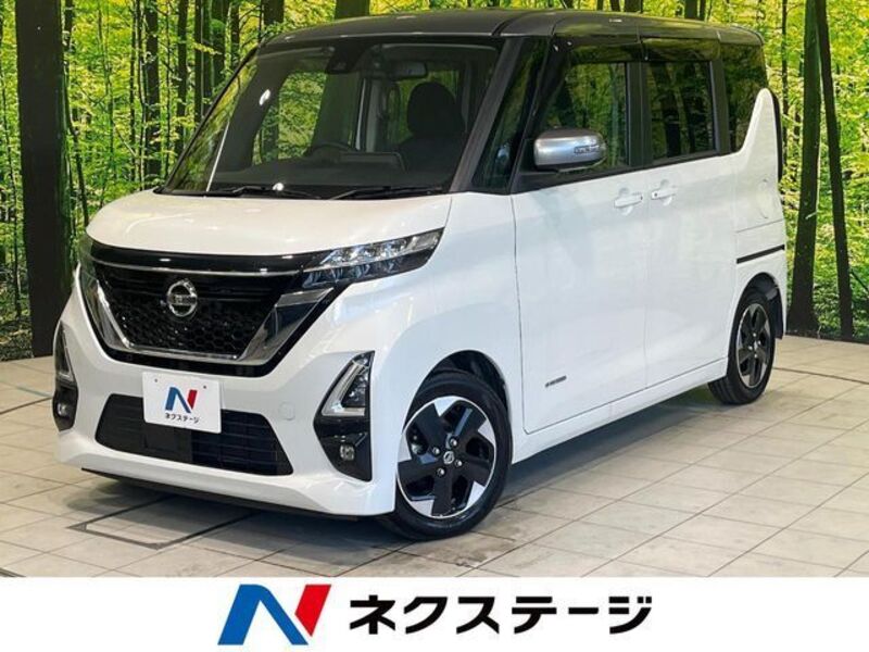 NISSAN ROOX