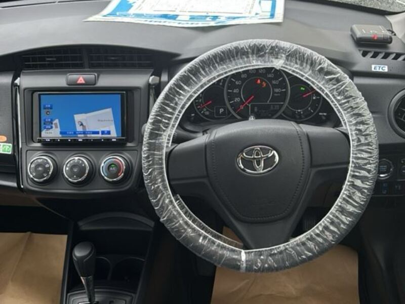 COROLLA AXIO