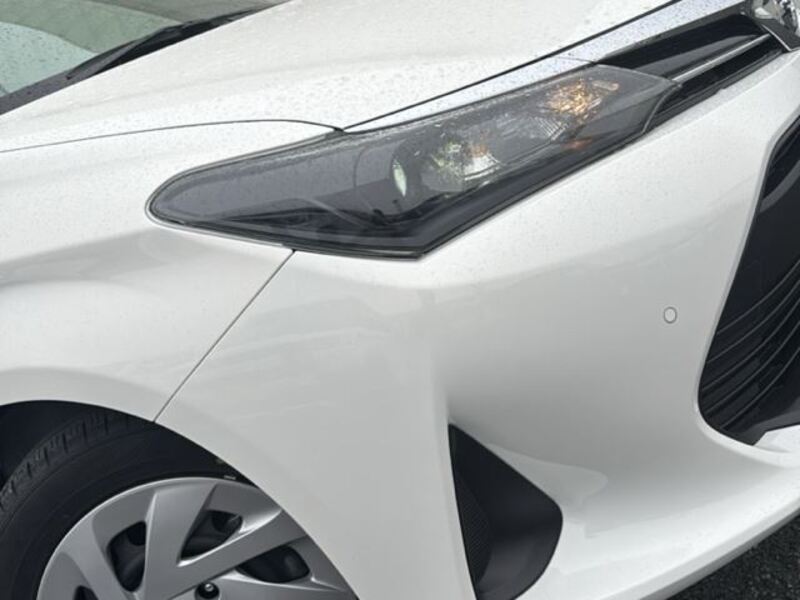 COROLLA AXIO