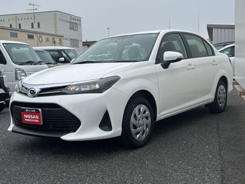 COROLLA AXIO