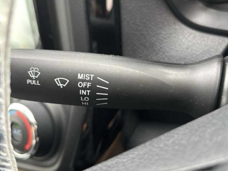 COROLLA AXIO