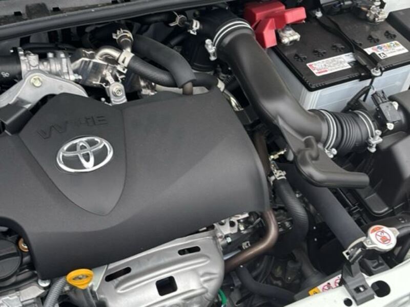COROLLA AXIO
