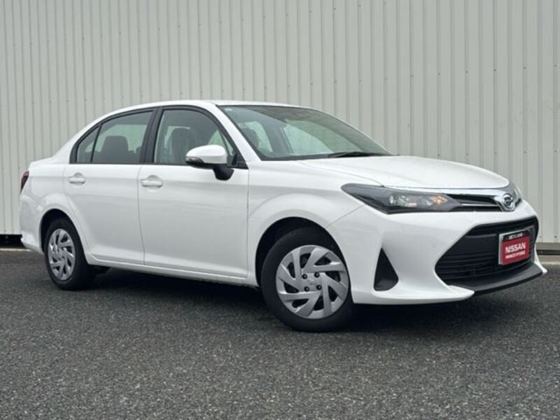 COROLLA AXIO