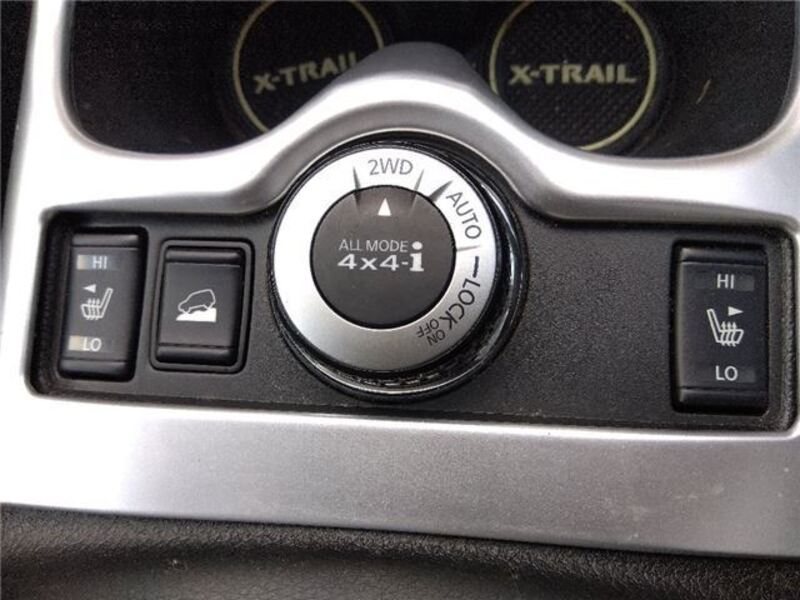 X-TRAIL