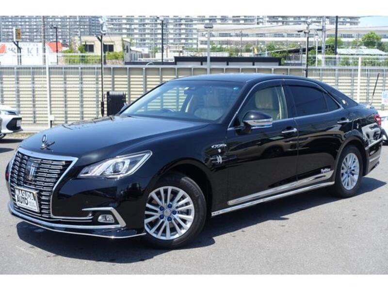 TOYOTA CROWN