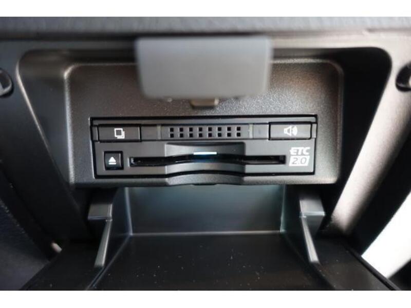 LX