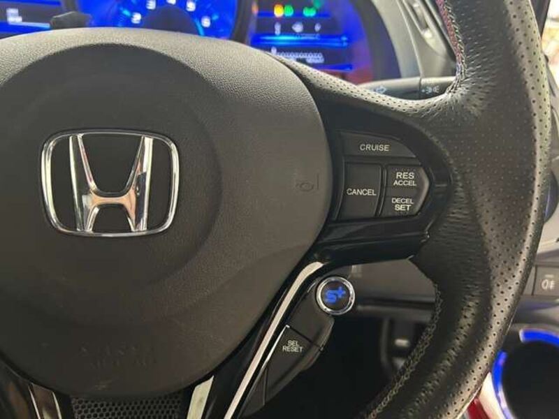 CR-Z