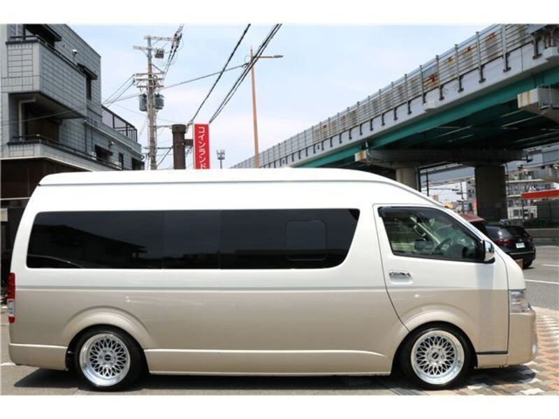HIACE