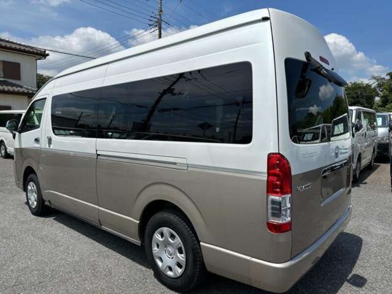HIACE