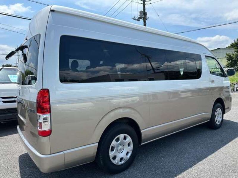 HIACE